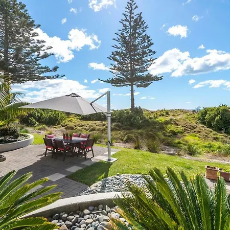 Absolute Beach Mount Maunganui Exterior photo